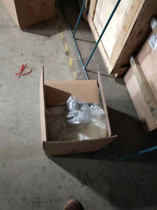 聚氨酯包装发泡灌注机(图2) Q2600D聚氨酯包装发泡灌注案例