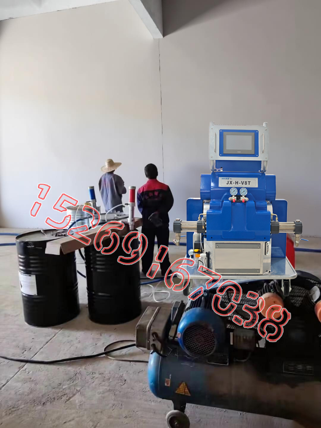 2026冷库专用聚氨酯喷涂机，现场施工场景
