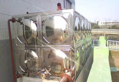 太阳能热水器水箱发泡(图3) 太阳能热水器水箱发泡