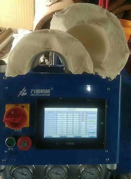 硬质聚氨酯瓦壳(图3) 硬质聚氨酯瓦壳成品